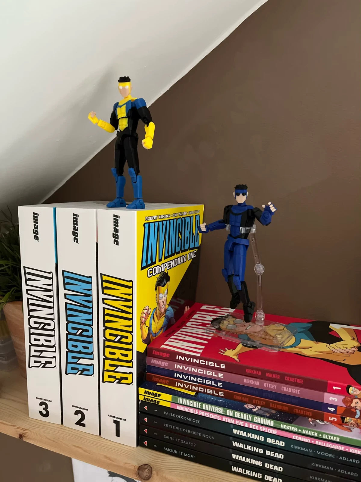 3D Printed Invincible 2.0 Action Figure - Multi-Jointed Movable Superhero Anime