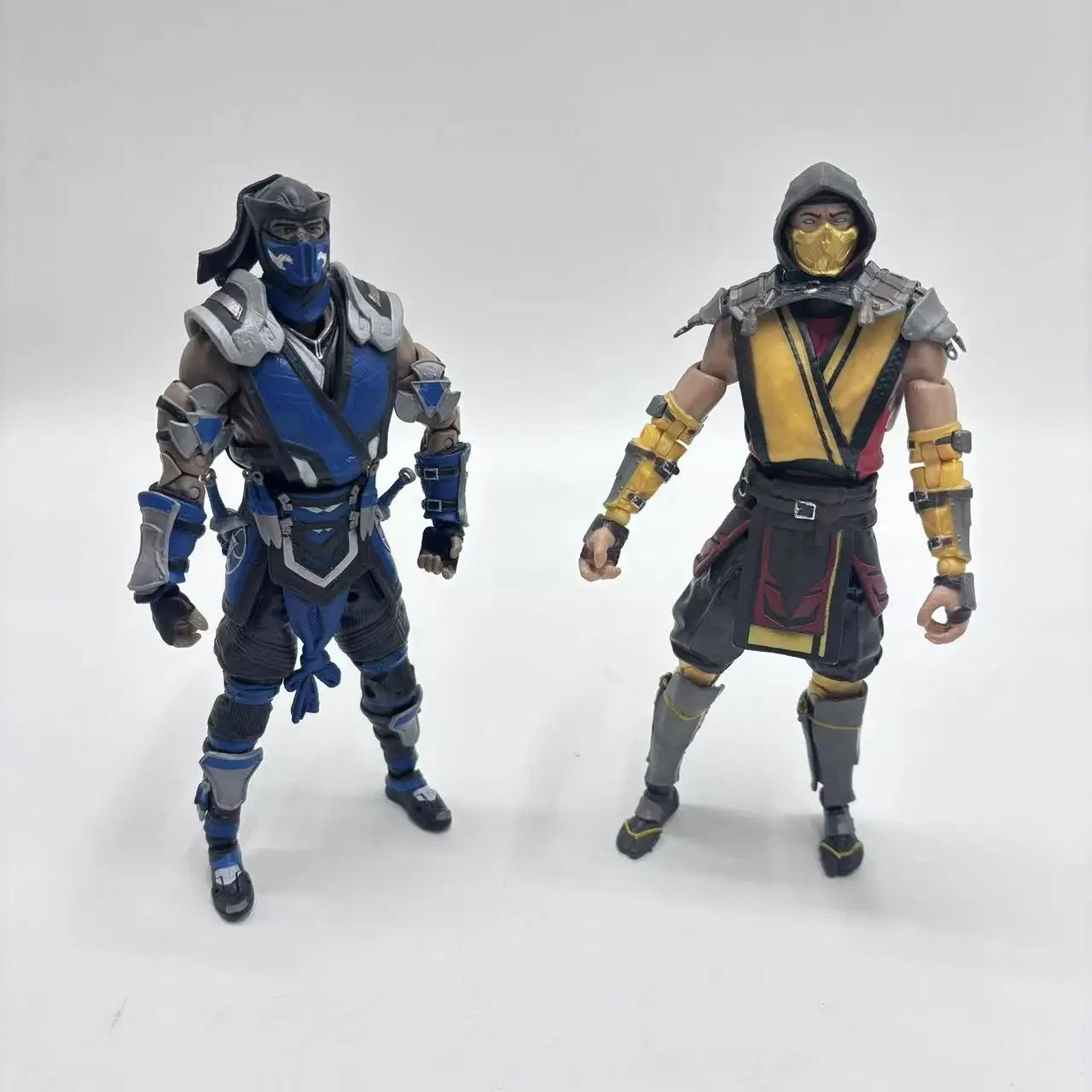 Mortal Kombat - Spawn Sub Zero & Scorpion 7" Articulated Action Figure Toys 1/10